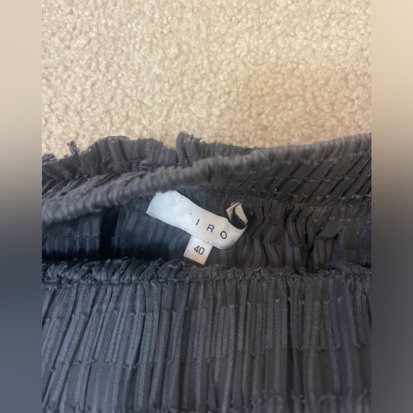 IRO skirt size 40. never worn. - Picture 2 of 2